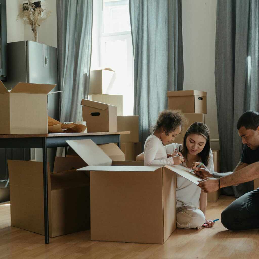 Cajas para mudanzas en Vitoria Gasteiz - Azkar